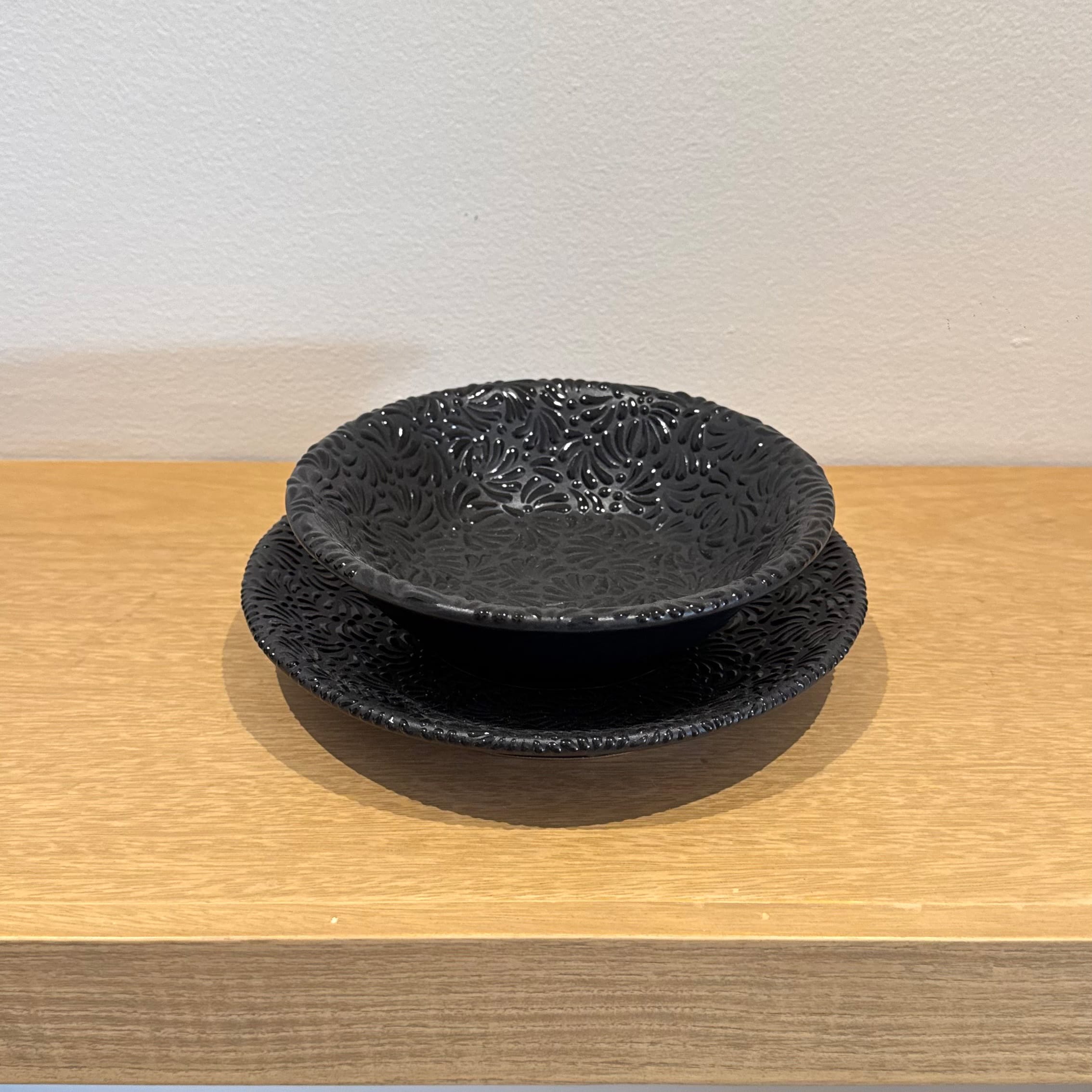 Colección Alba - Plato Base, Plato Trinche, Plato Ensalada y Plato Sopa