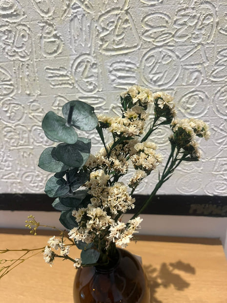 Flores - Estatice Blancas y Nube Verde